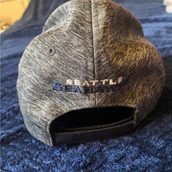 New Era NFL Seattle Seahawks Adjustable Hat - Picture 7 of 11
